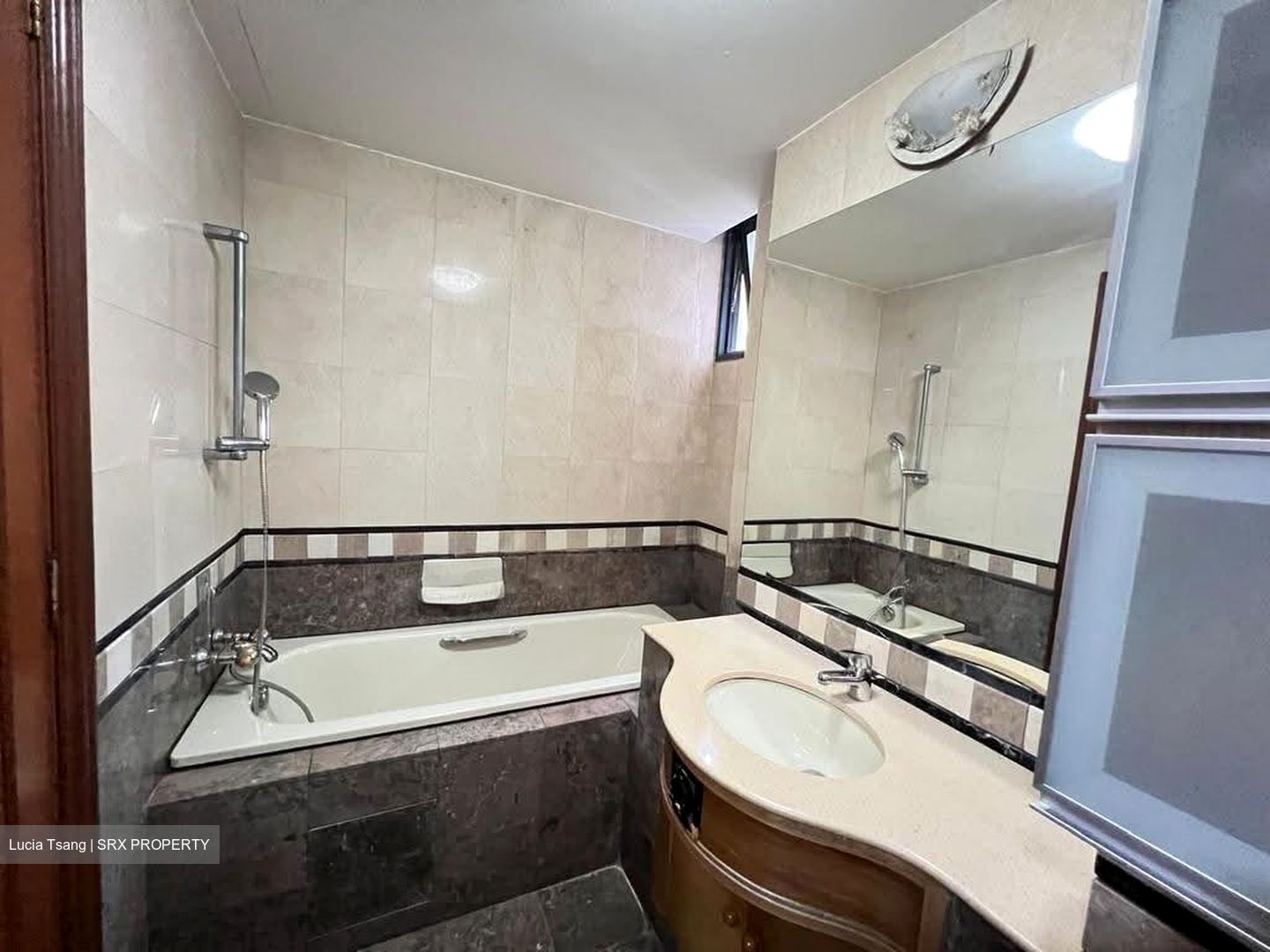 Glendale Park (D23), Condominium #632915381